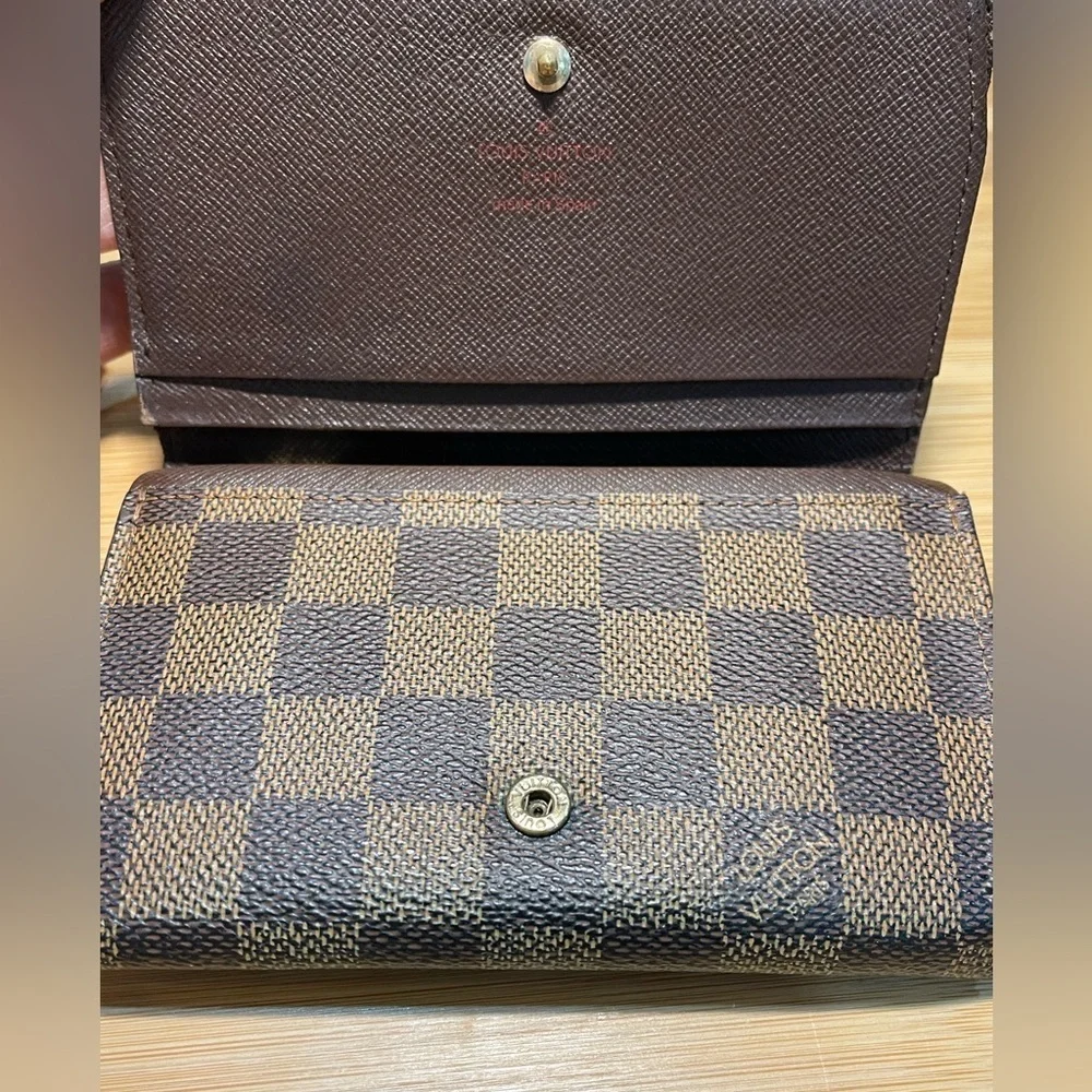 Louis Vuitton Damier Ebene Wallet - Picture 8 of 16